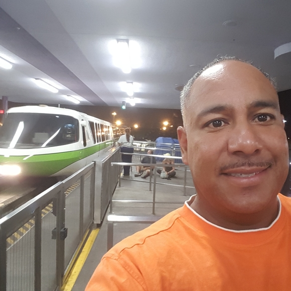 Meet your Posher, Patrick - Picture 4 of 16